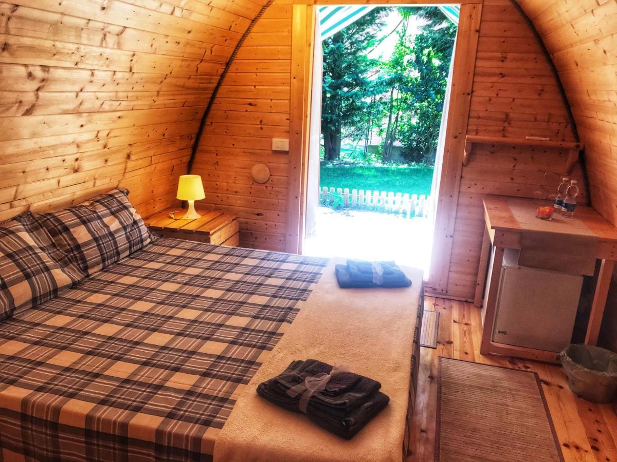Asso Bed & Breakfast Манерба-дель-Гарда Екстер'єр фото