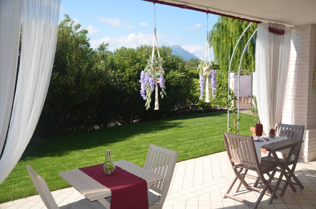 Asso Bed & Breakfast Манерба-дель-Гарда Екстер'єр фото