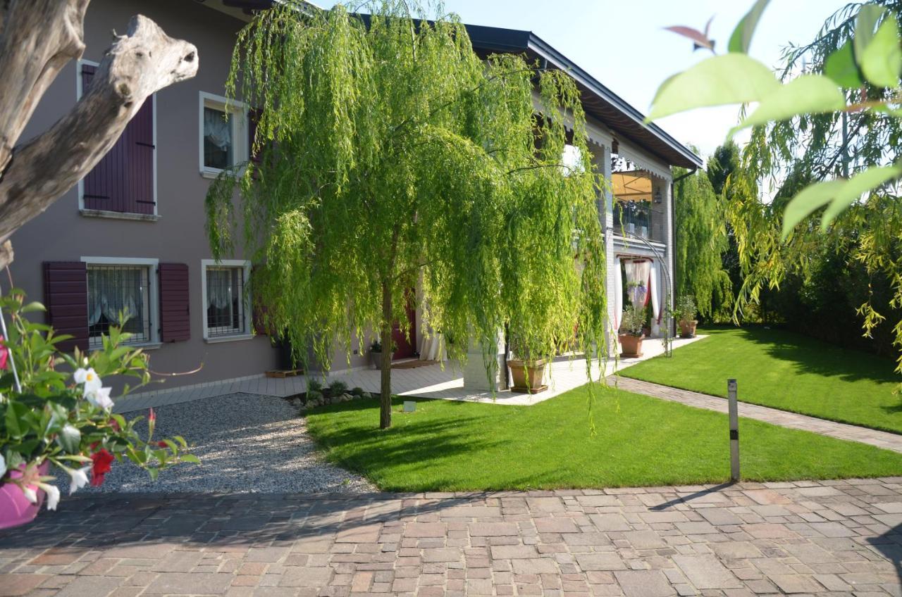 Asso Bed & Breakfast Манерба-дель-Гарда Екстер'єр фото