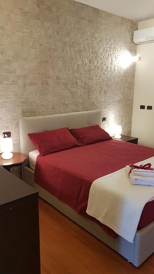 Asso Bed & Breakfast Манерба-дель-Гарда Екстер'єр фото