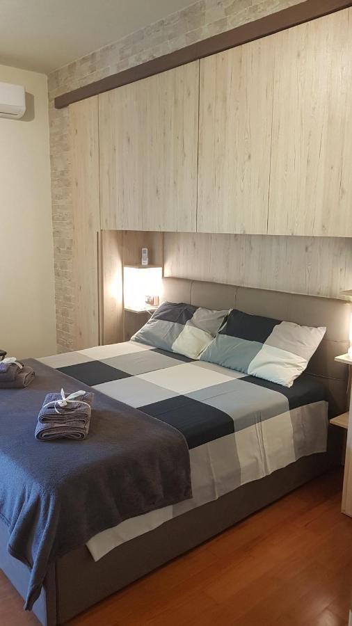 Asso Bed & Breakfast Манерба-дель-Гарда Екстер'єр фото